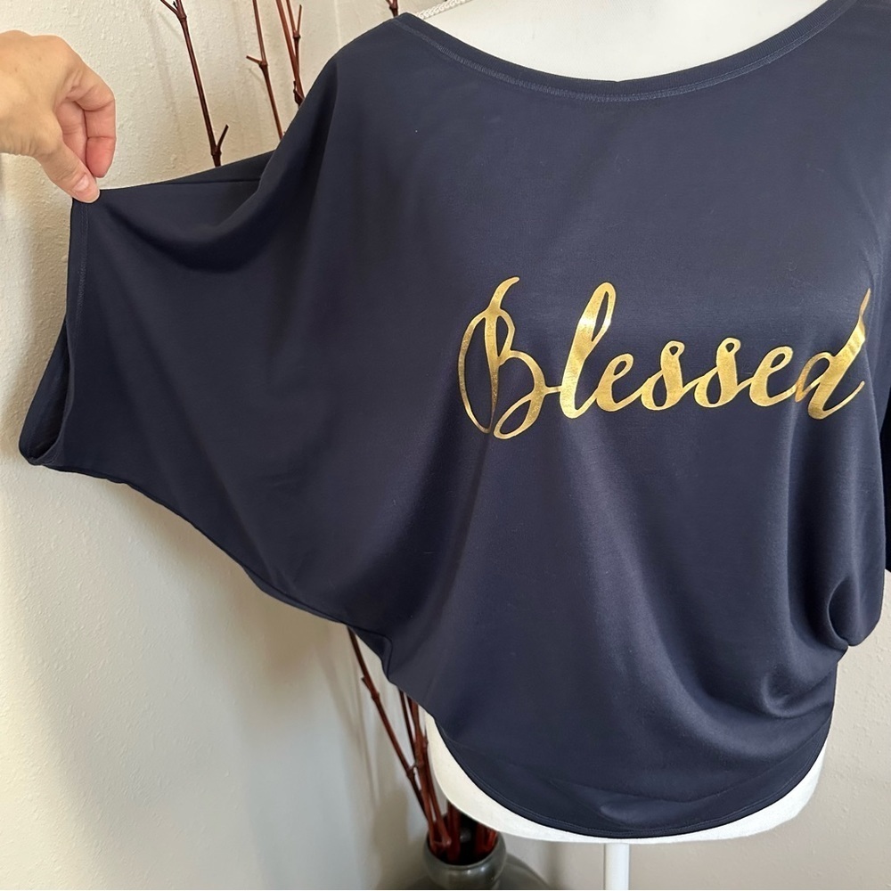 Blessed top - Picture 2 of 8